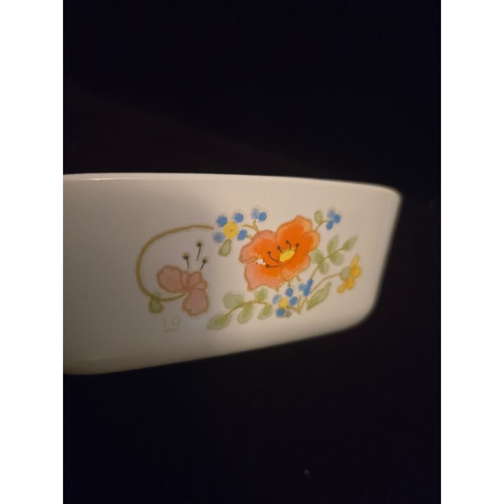 vintage CorningWare "Wildflower" pattern petite casserole dish No Lid - Picture 5 of 5